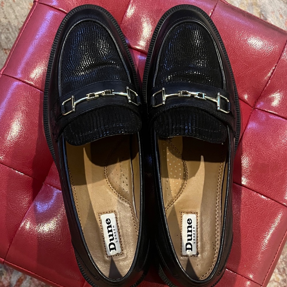 Dune Women’s Black Loafers - like new